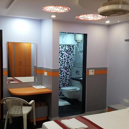 Oyo 86669 Arnav Residency Hotel New Delhi Exterior foto